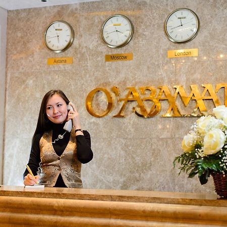 Hotel O Azamat à Astana Extérieur photo