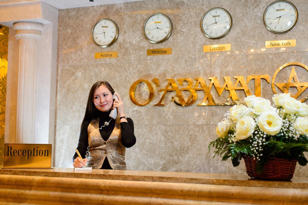 Hotel O Azamat à Astana Extérieur photo