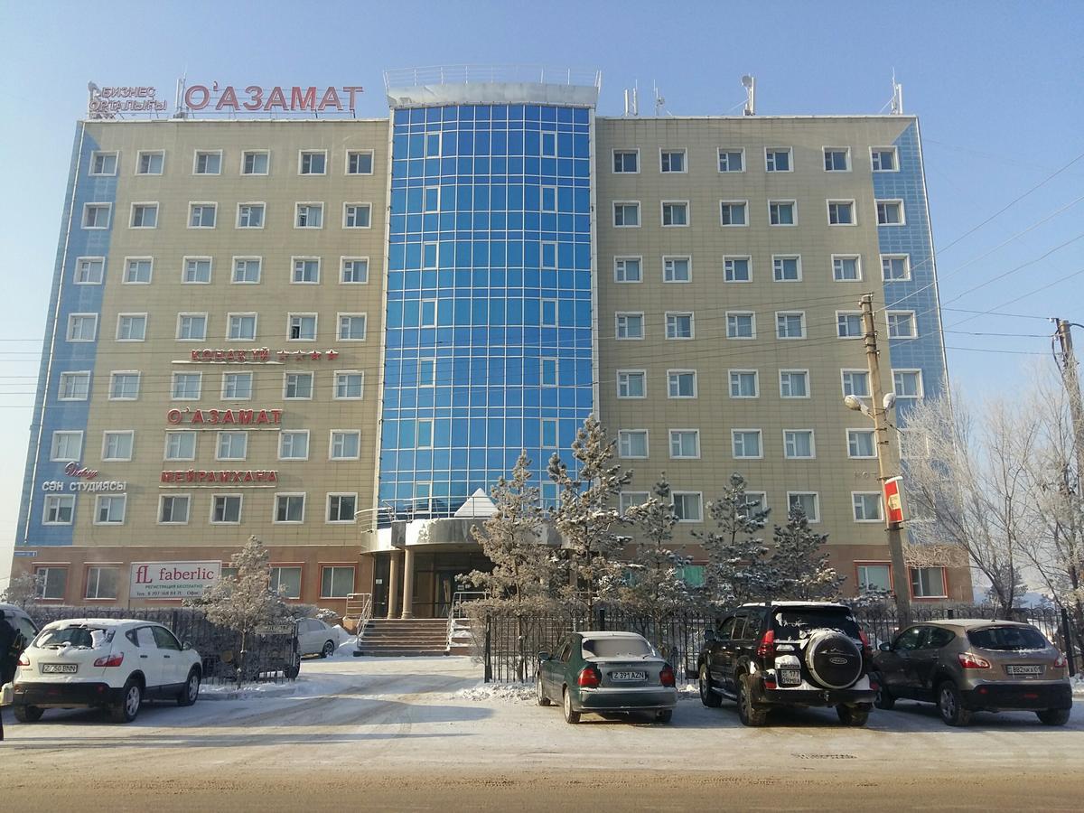 Hotel O Azamat à Astana Extérieur photo
